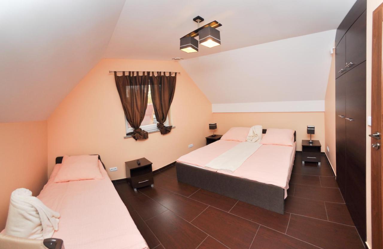 Ferienhaus Holiday Home Domki Raj Jarosławiec Exterior foto